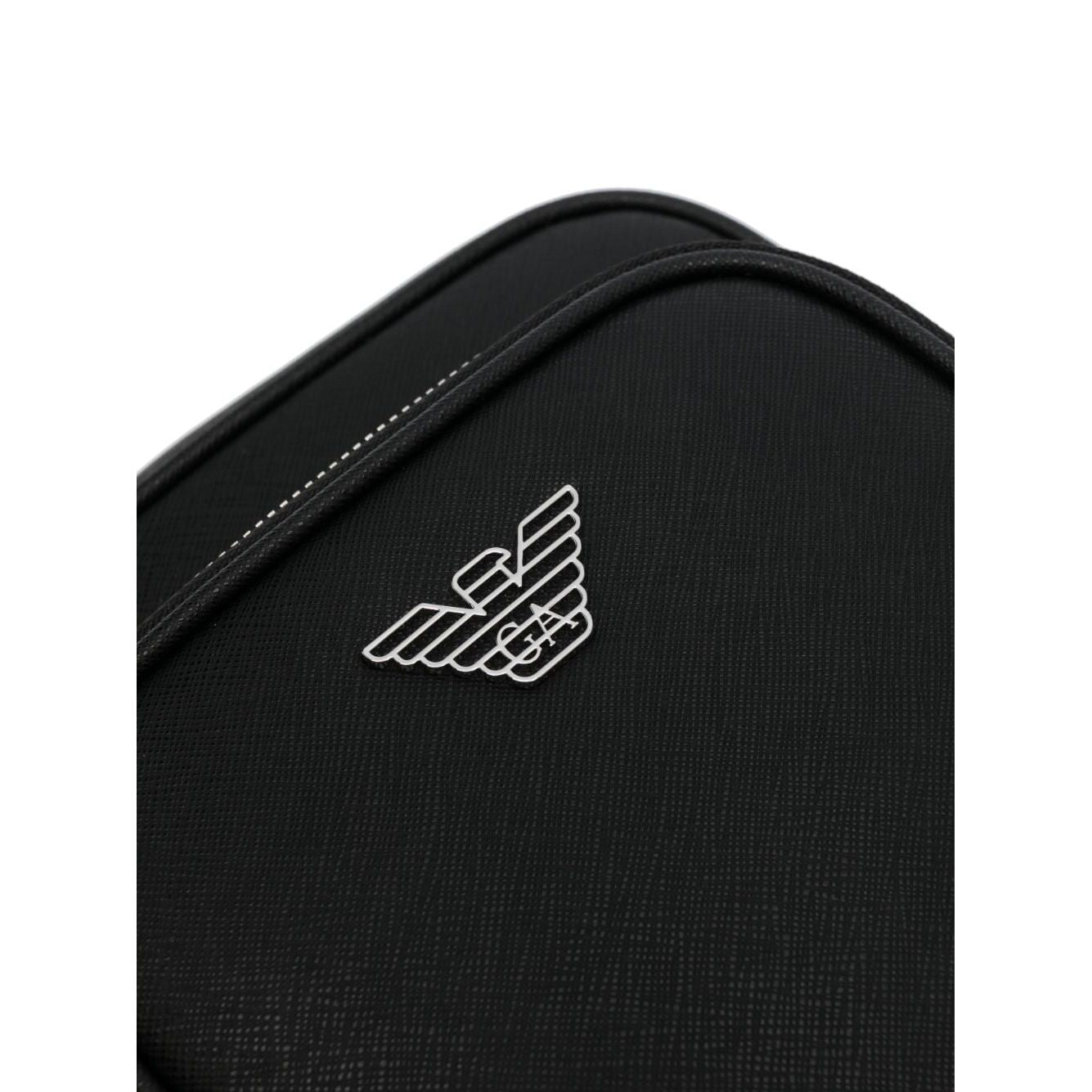 Emporio Armani logo-plaque Leather messenger bag Shoulder