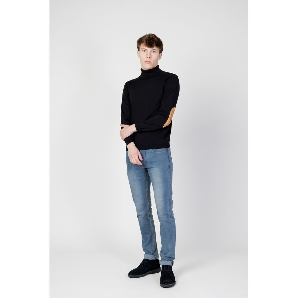 Alviero Martini Prima Classe Black Viscose Turtleneck AL-13068700009-IT46 | M