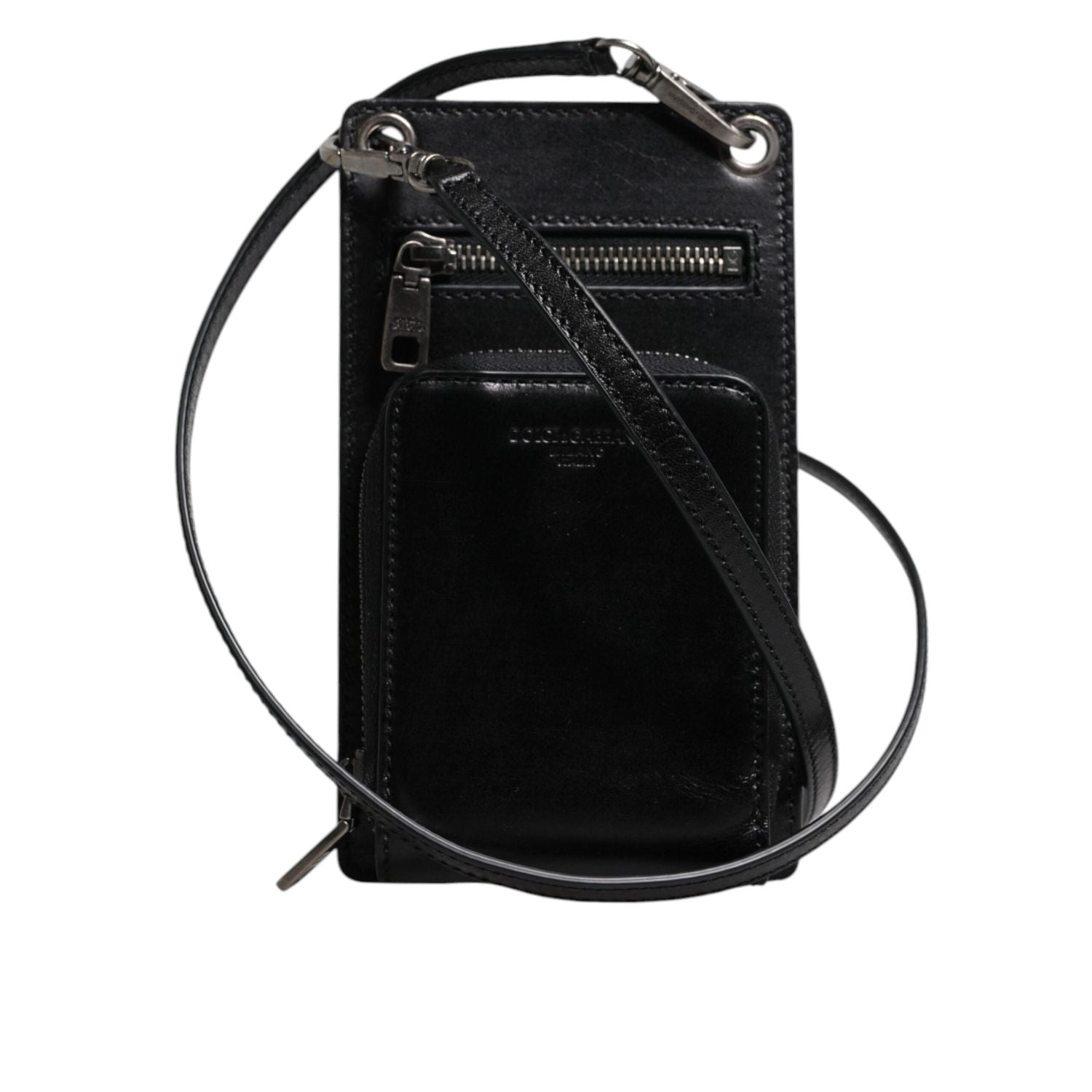Front view with bag zipped and handles upright.