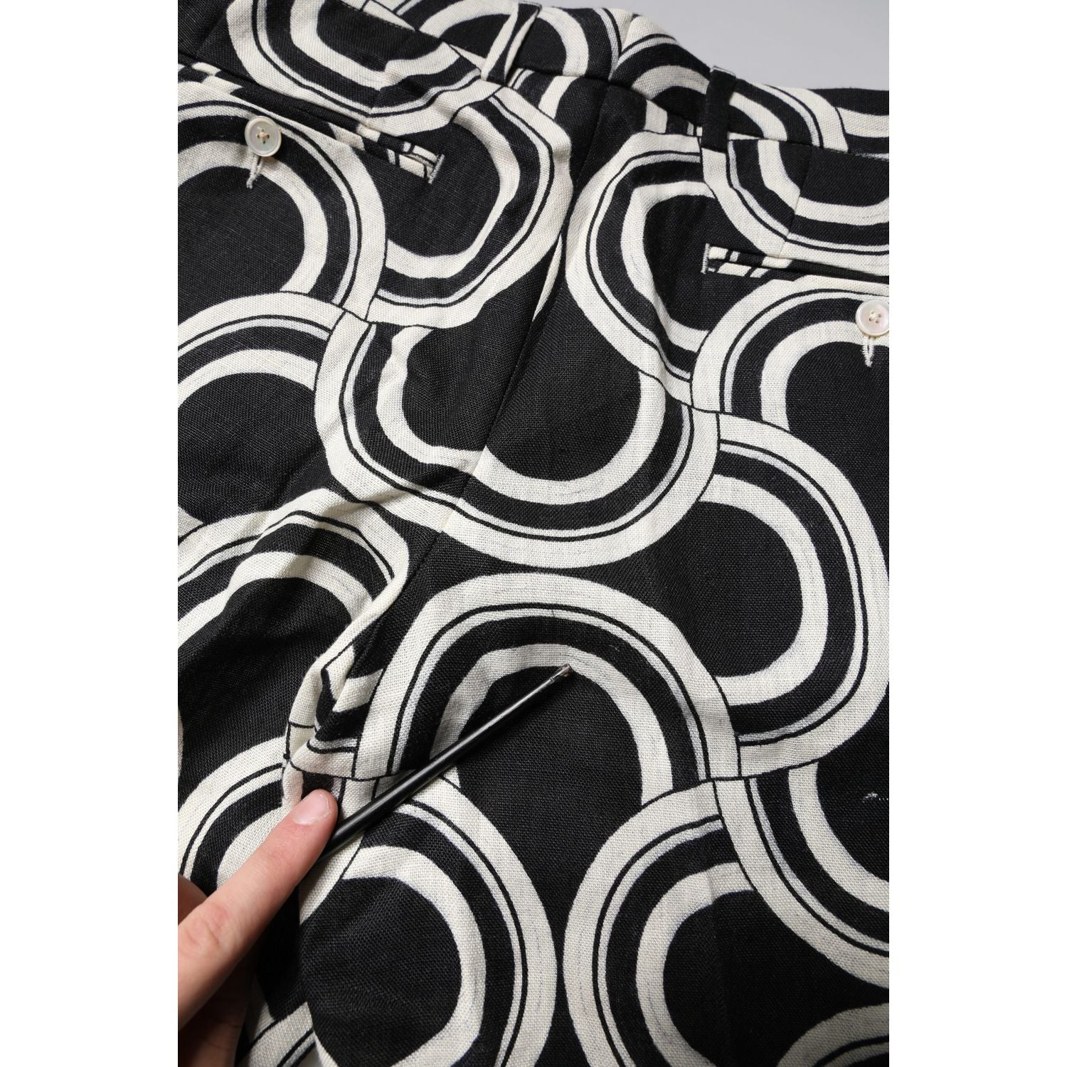 Dolce & Gabbana Black White Linen Bermuda Shorts