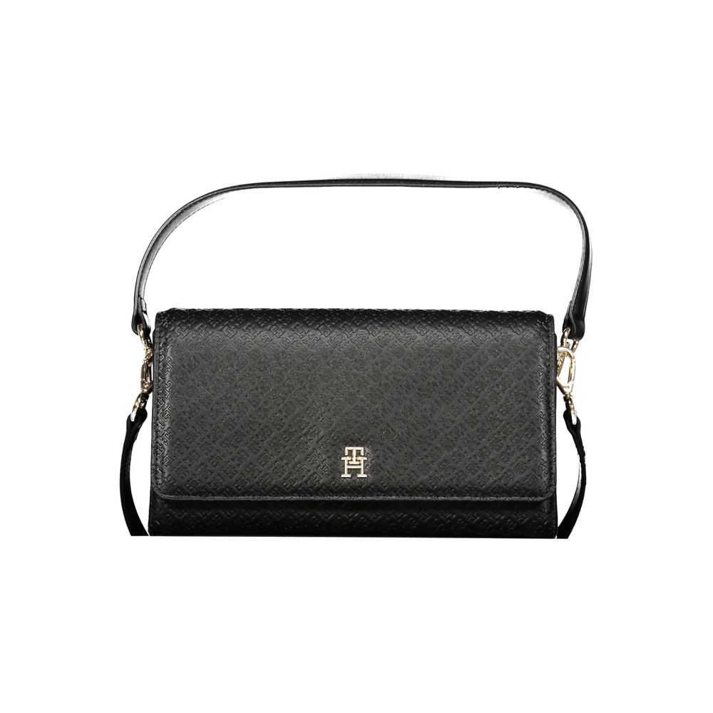 Front view with bag zipped and handles upright.