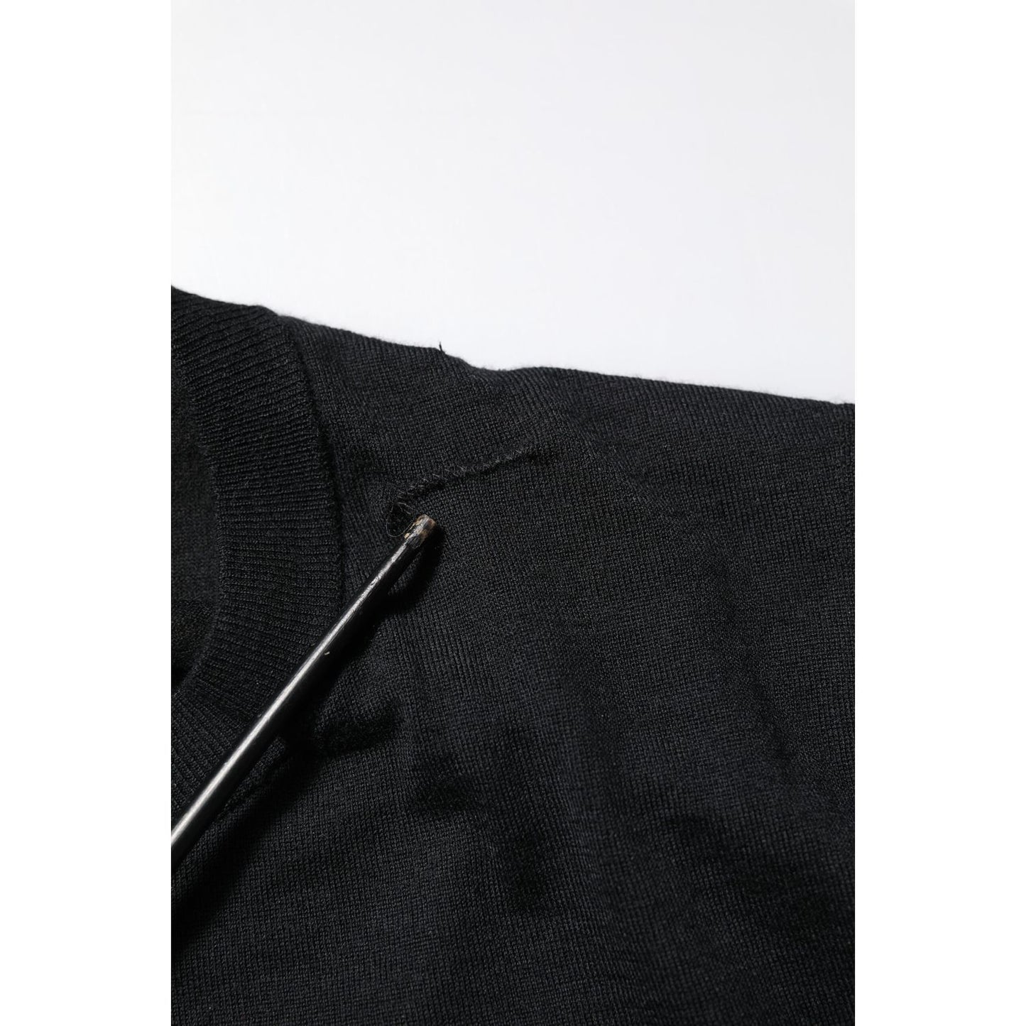 Dolce & Gabbana Black Cashmere Crew Neck Long Sleeves T-shirt