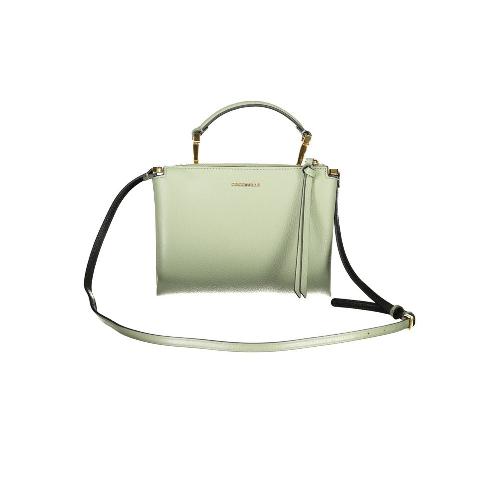 Front view with bag zipped and handles upright.