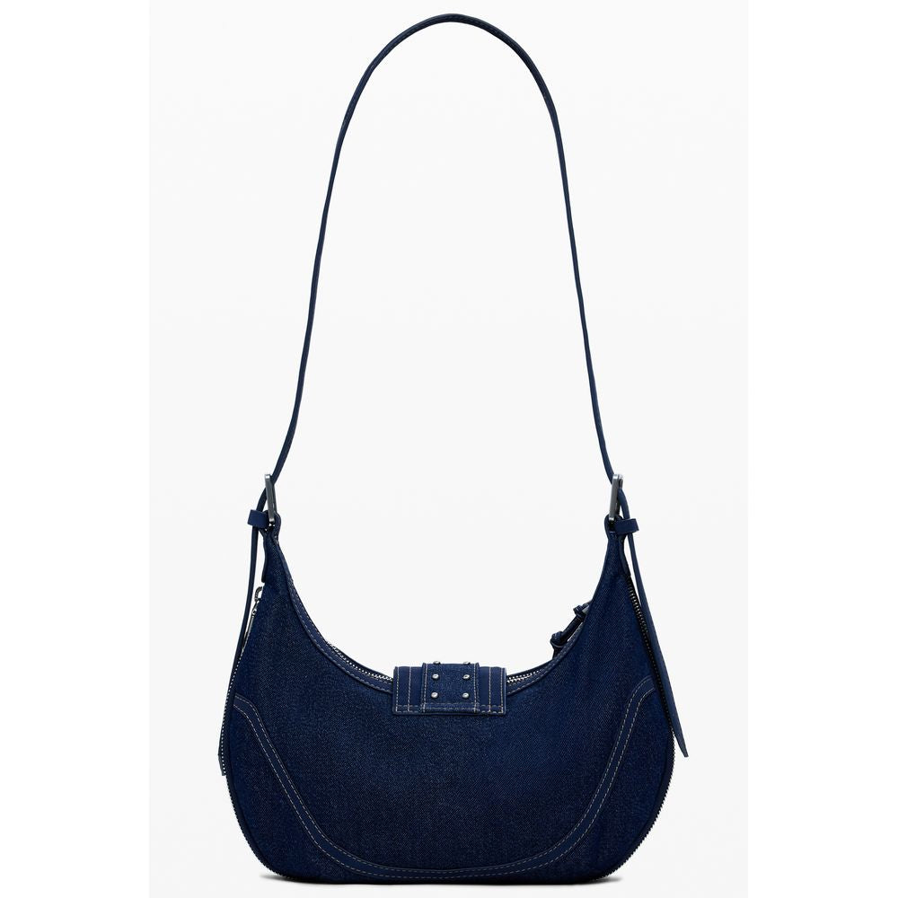 Front view with bag zipped and handles upright.