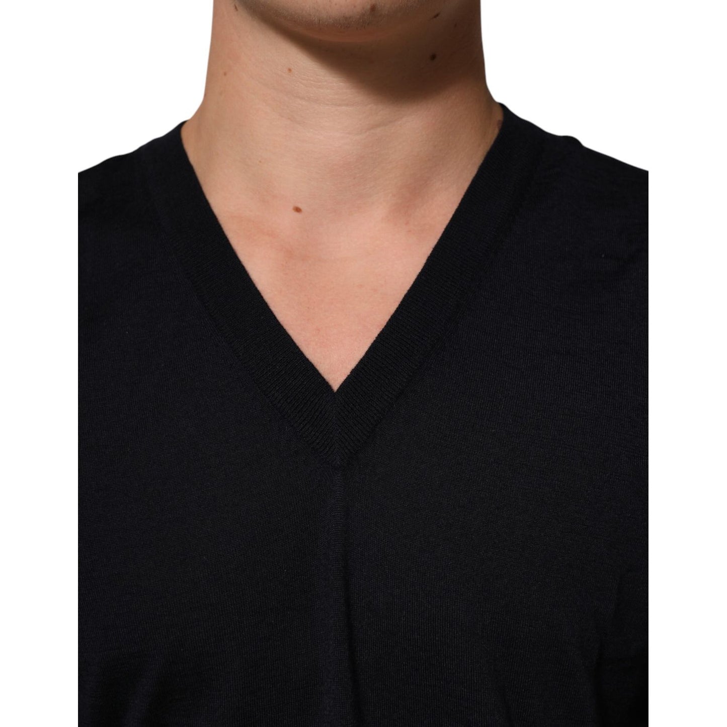 Dolce & Gabbana Black Cashmere Knit V-Neck Pullover Sweater