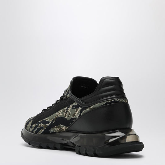 Givenchy Sneaker Spectre with camouflage print BH00AFH1UV/Q_GIV-016_600