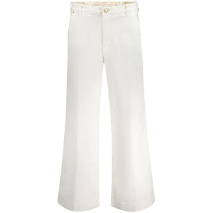 Guess Jeans White Cotton Women Jeans featuring a relaxed high waist, quartet of pockets, and classic button-and-zip fly with logo detail.