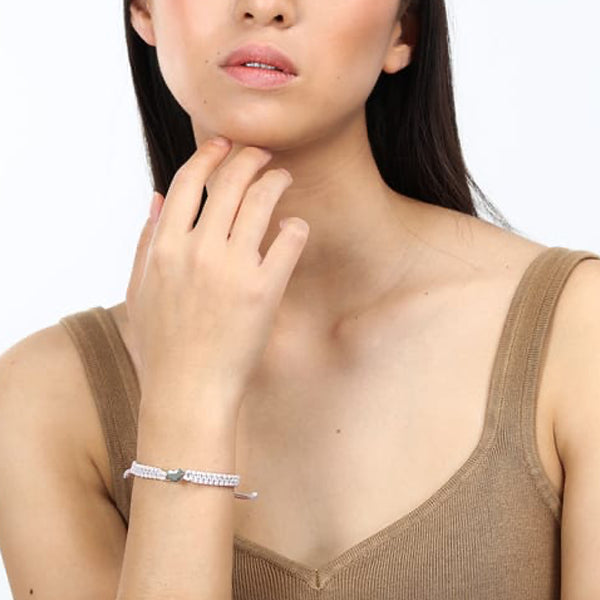 Woman wearing LA PETITE STORY JEWELRY Mod. LPS05ASD39 bracelet