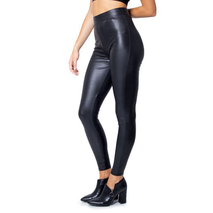 Only Black Polyester Leggings with glossy finish, showcasing a comfortable and stylish fit for women’s fashion.